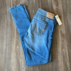 New Hollister Super Skinny Jeans